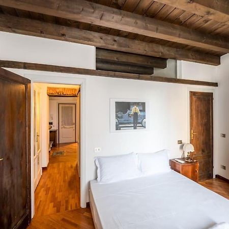 Wonderful Two Floors Apartment Milánó Kültér fotó