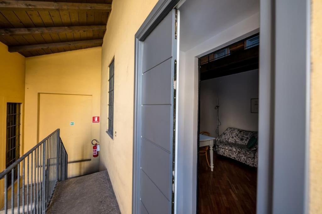 Wonderful Two Floors Apartment Milánó Kültér fotó